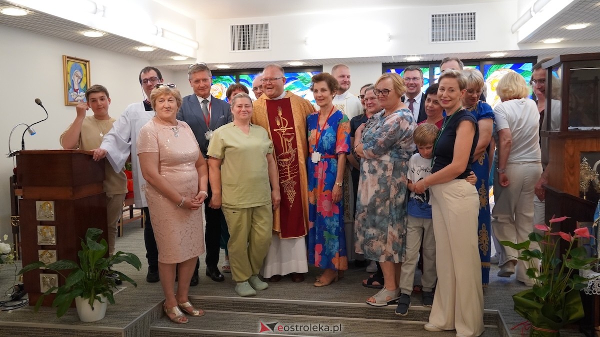 Pożegnanie ks. Dariusza Izbickiego - kapelana szpitala w Ostrołęce [23.07.2026] - zdjęcie #15 - eOstroleka.pl