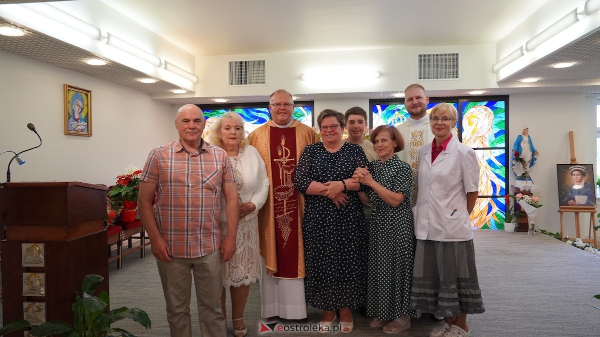 Pożegnanie ks. Dariusza Izbickiego - kapelana szpitala w Ostrołęce [23.07.2026] - zdjęcie #9 - eOstroleka.pl