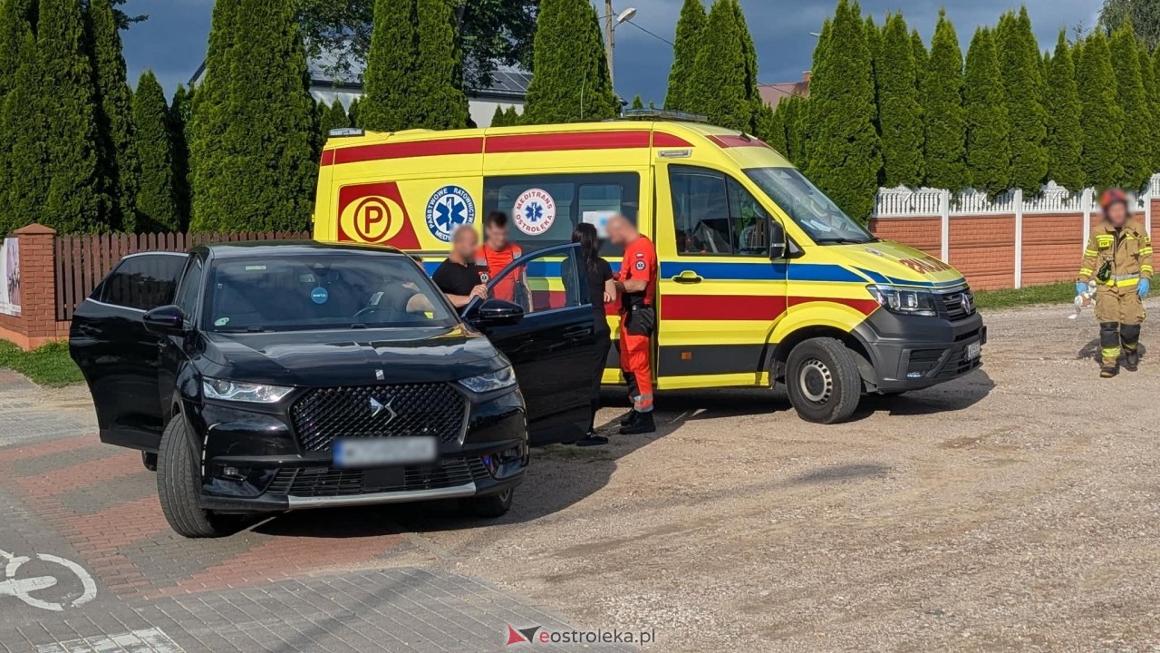 Kolizja na alei Jana Pawła II [24.07.2026] - zdjęcie #10 - eOstroleka.pl