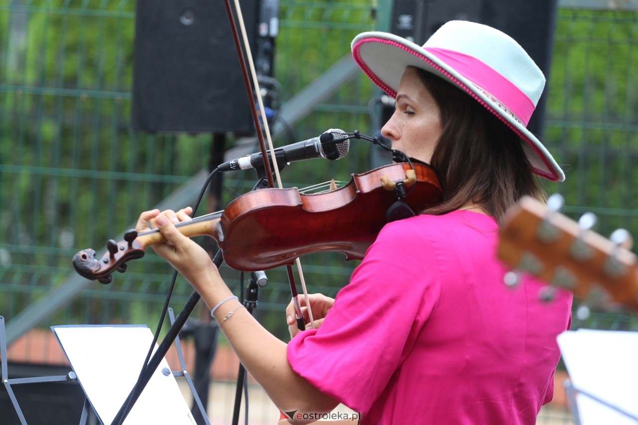 Magdalena Konieczek - koncert na osiedlu Leśne [24.07.2026] - zdjęcie #31 - eOstroleka.pl