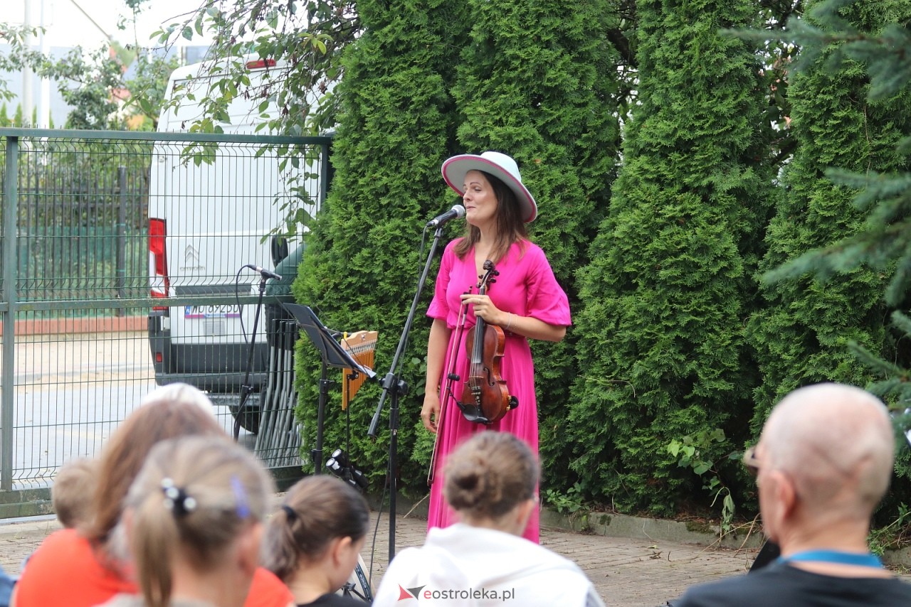 Magdalena Konieczek - koncert na osiedlu Leśne [24.07.2026] - zdjęcie #28 - eOstroleka.pl