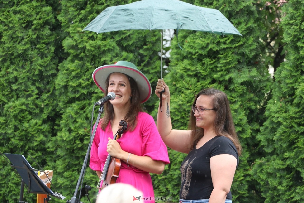 Magdalena Konieczek - koncert na osiedlu Leśne [24.07.2026] - zdjęcie #26 - eOstroleka.pl