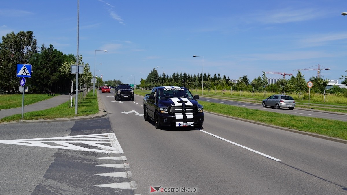 Parada samochodowa ulicami Ostrołęki [26.07.2026] - zdjęcie #94 - eOstroleka.pl