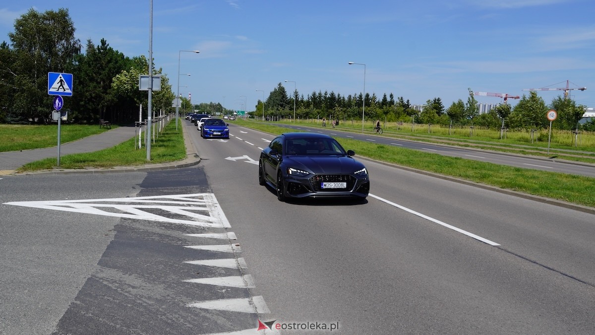 Parada samochodowa ulicami Ostrołęki [26.07.2026] - zdjęcie #80 - eOstroleka.pl