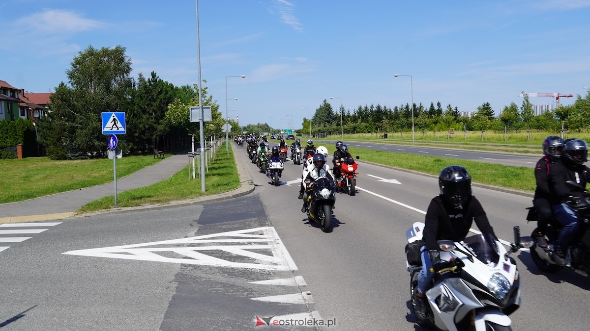 Parada samochodowa ulicami Ostrołęki [26.07.2026] - zdjęcie #40 - eOstroleka.pl