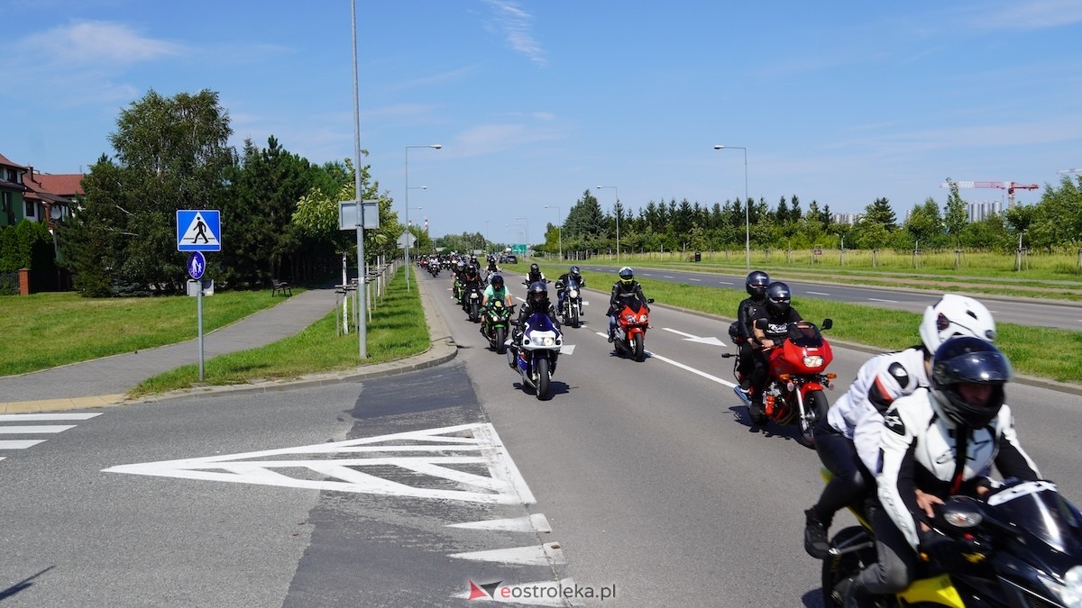 Parada samochodowa ulicami Ostrołęki [26.07.2026] - zdjęcie #39 - eOstroleka.pl