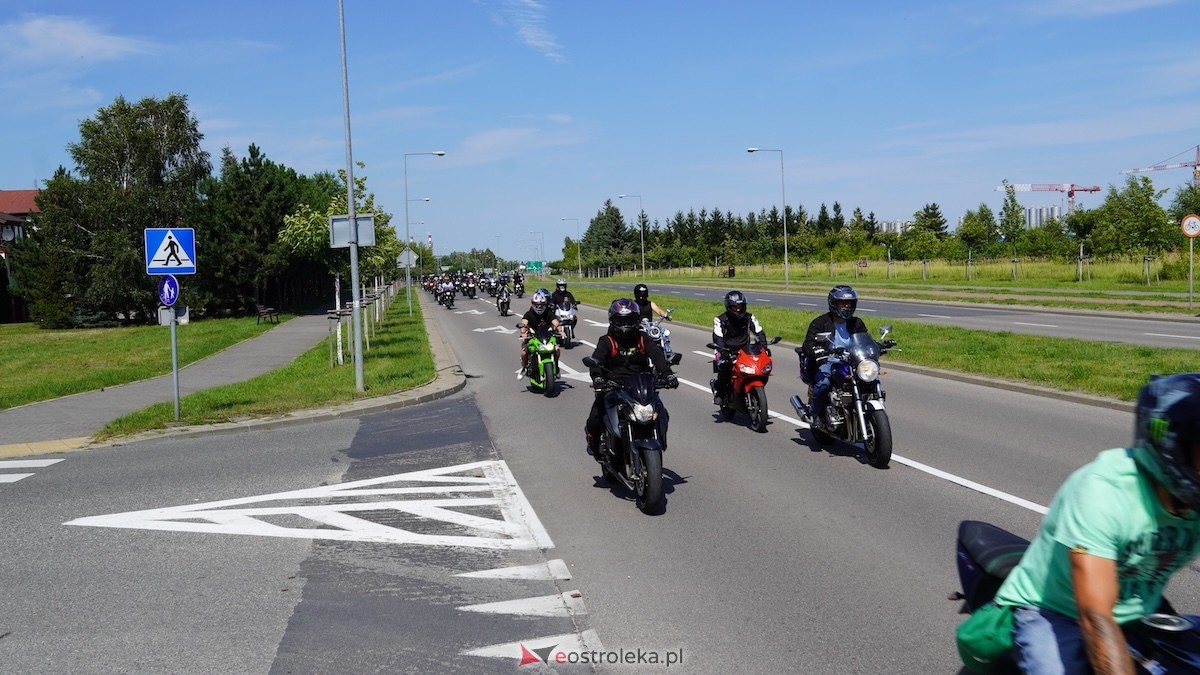 Parada samochodowa ulicami Ostrołęki [26.07.2026] - zdjęcie #37 - eOstroleka.pl