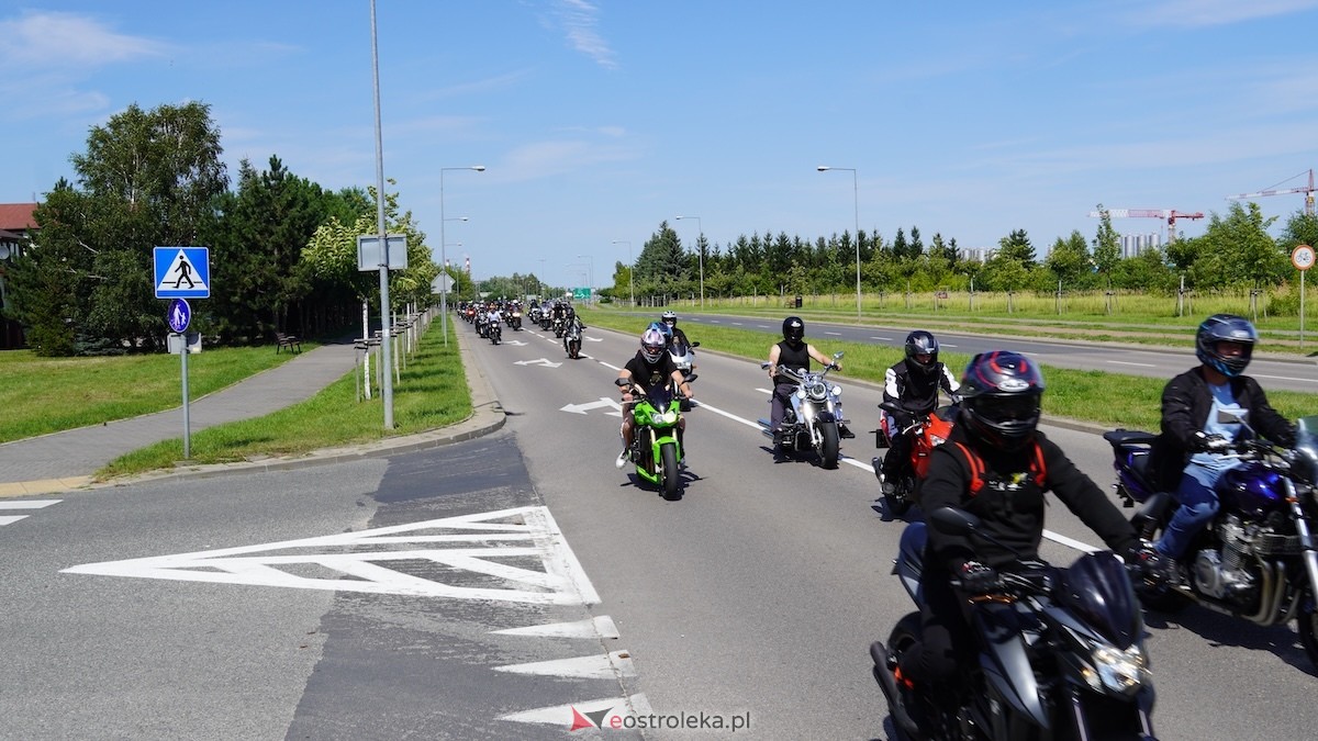Parada samochodowa ulicami Ostrołęki [26.07.2026] - zdjęcie #36 - eOstroleka.pl