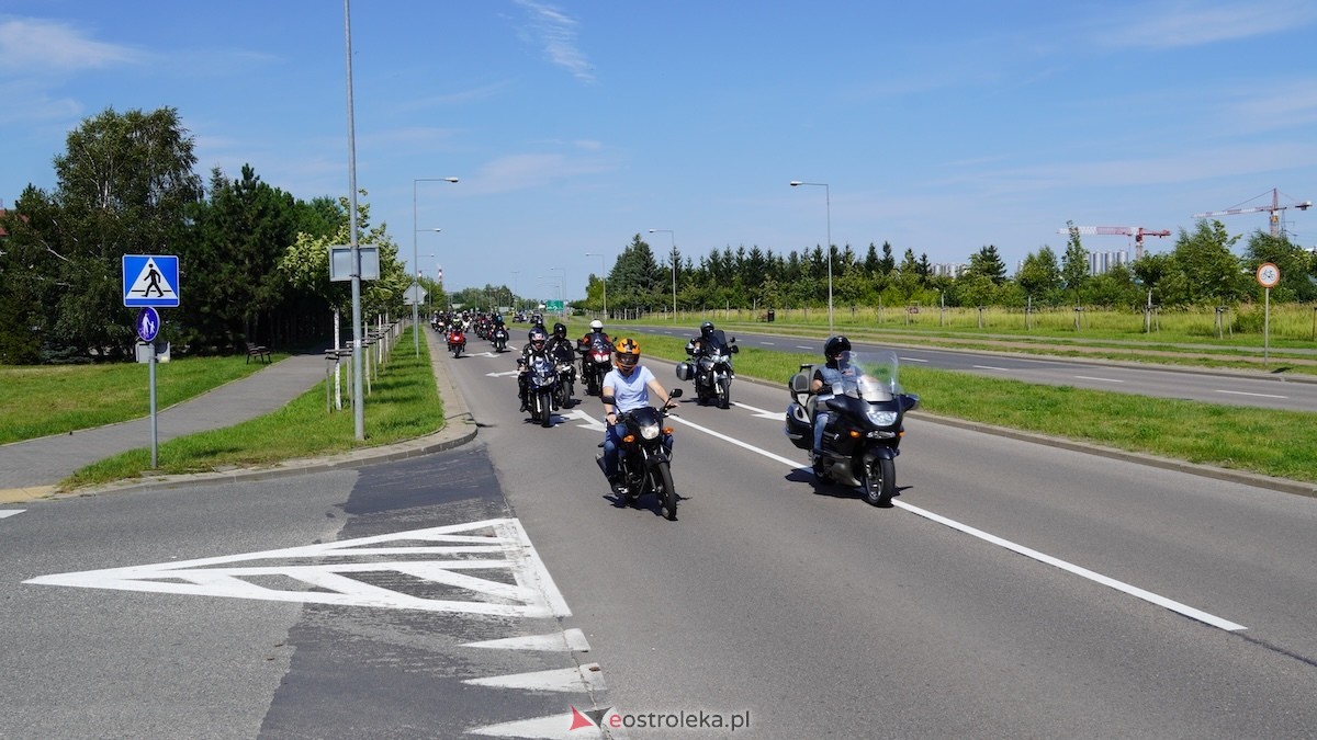 Parada samochodowa ulicami Ostrołęki [26.07.2026] - zdjęcie #34 - eOstroleka.pl