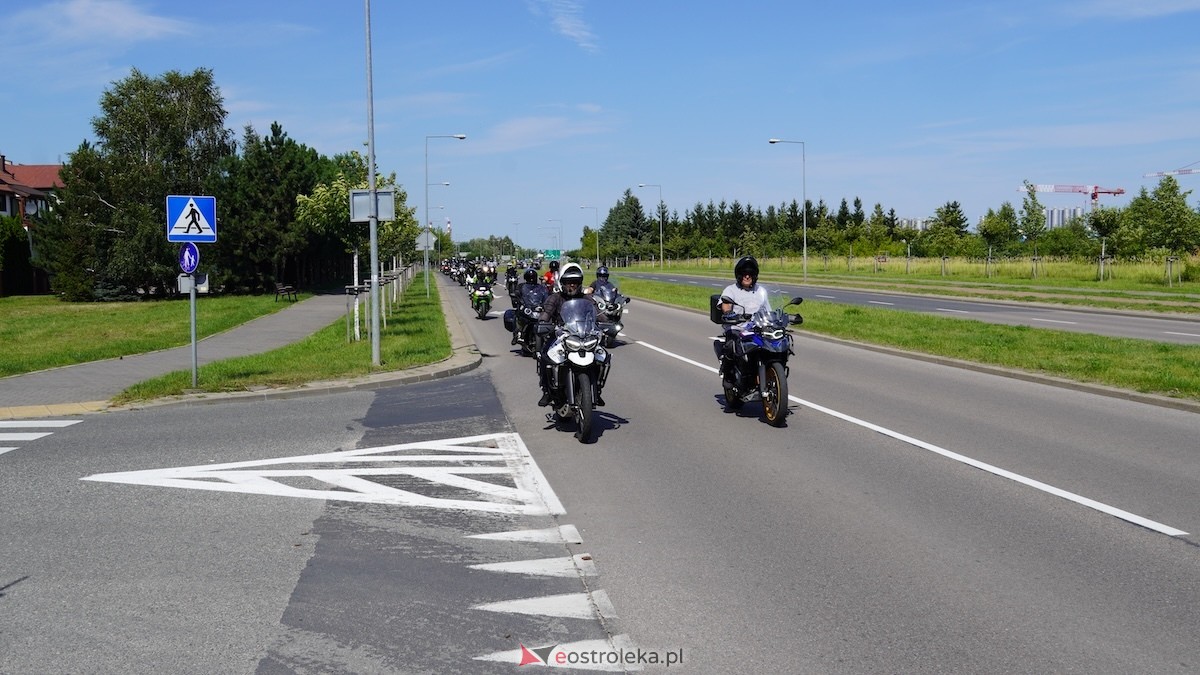 Parada samochodowa ulicami Ostrołęki [26.07.2026] - zdjęcie #27 - eOstroleka.pl