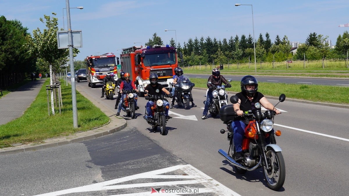 Parada samochodowa ulicami Ostrołęki [26.07.2026] - zdjęcie #5 - eOstroleka.pl