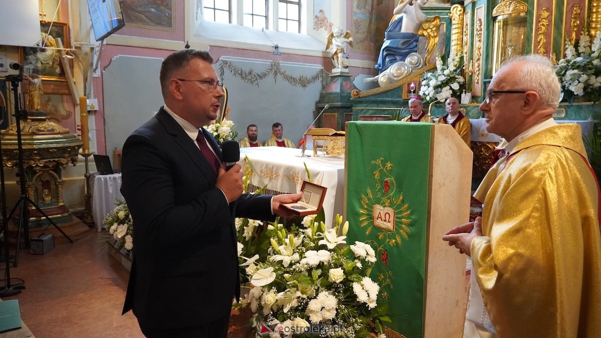 Pożegnanie księdza dziekana Zdzisława Grzegorczyka [26.07.2026] - zdjęcie #21 - eOstroleka.pl
