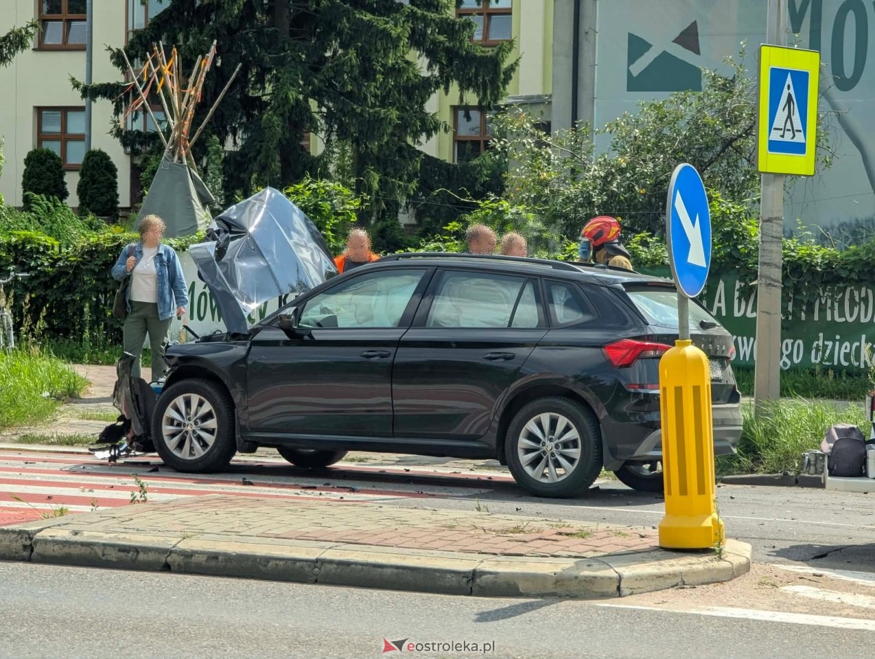 Zderzenie dwóch aut przy ul. 11 Listopada w Ostrołęce [27.07.2026] - zdjęcie #8 - eOstroleka.pl