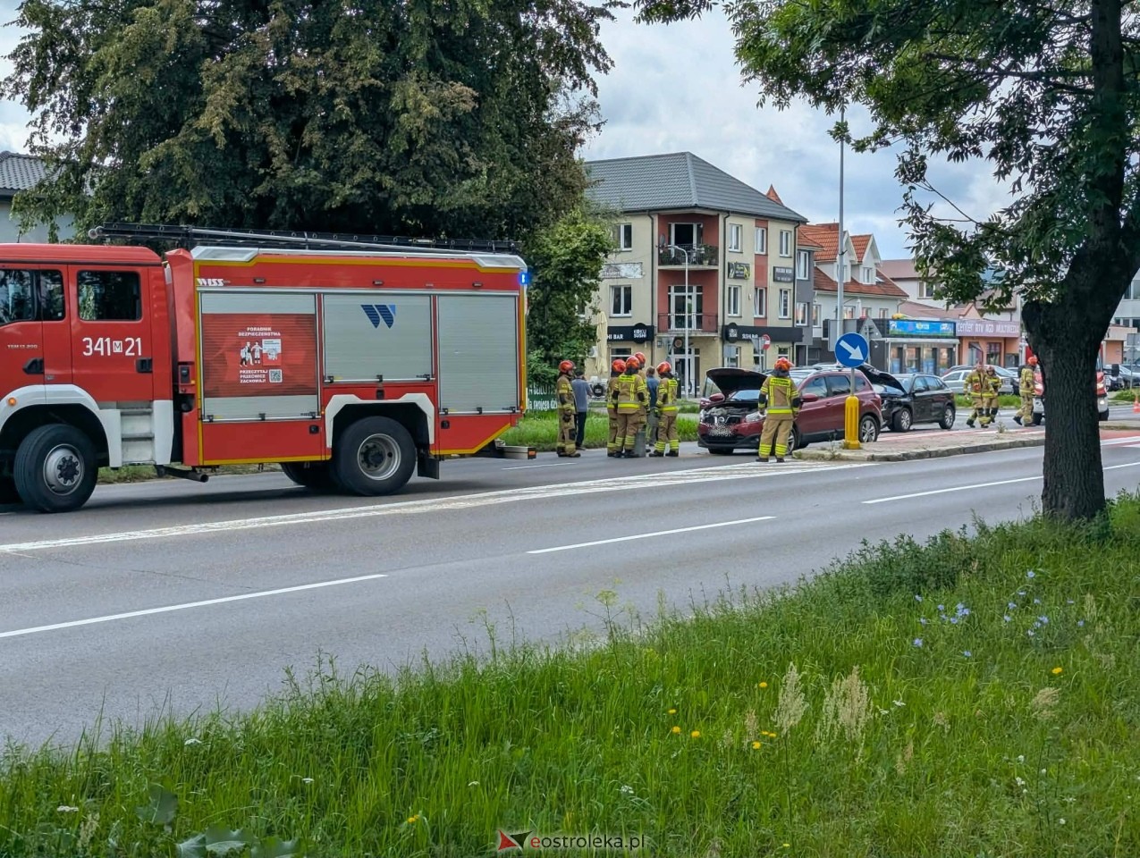 Zderzenie dwóch aut przy ul. 11 Listopada w Ostrołęce [27.07.2026] - zdjęcie #7 - eOstroleka.pl