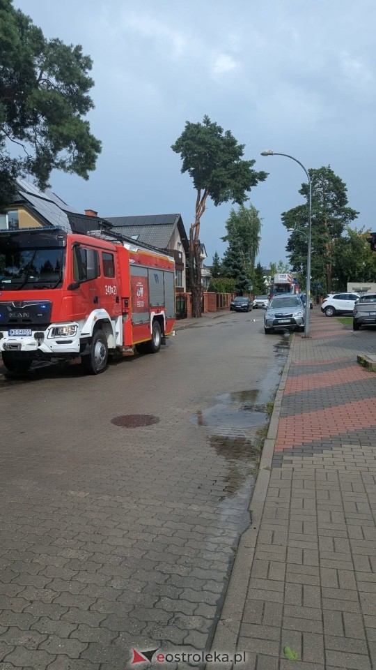Strażacka interwencja przy ul. Skierkowskiego [27.07.2026] - zdjęcie #6 - eOstroleka.pl