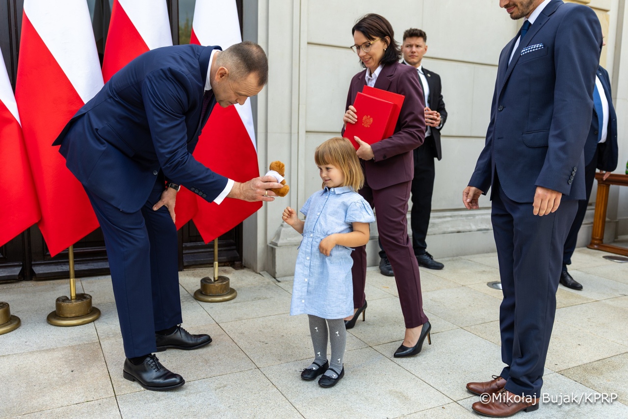 Prezydent Nawrocki wręczył nominacje asesorskie, fot. Mikołaj Bujak KPRP [28.07.2026] - zdjęcie #15 - eOstroleka.pl