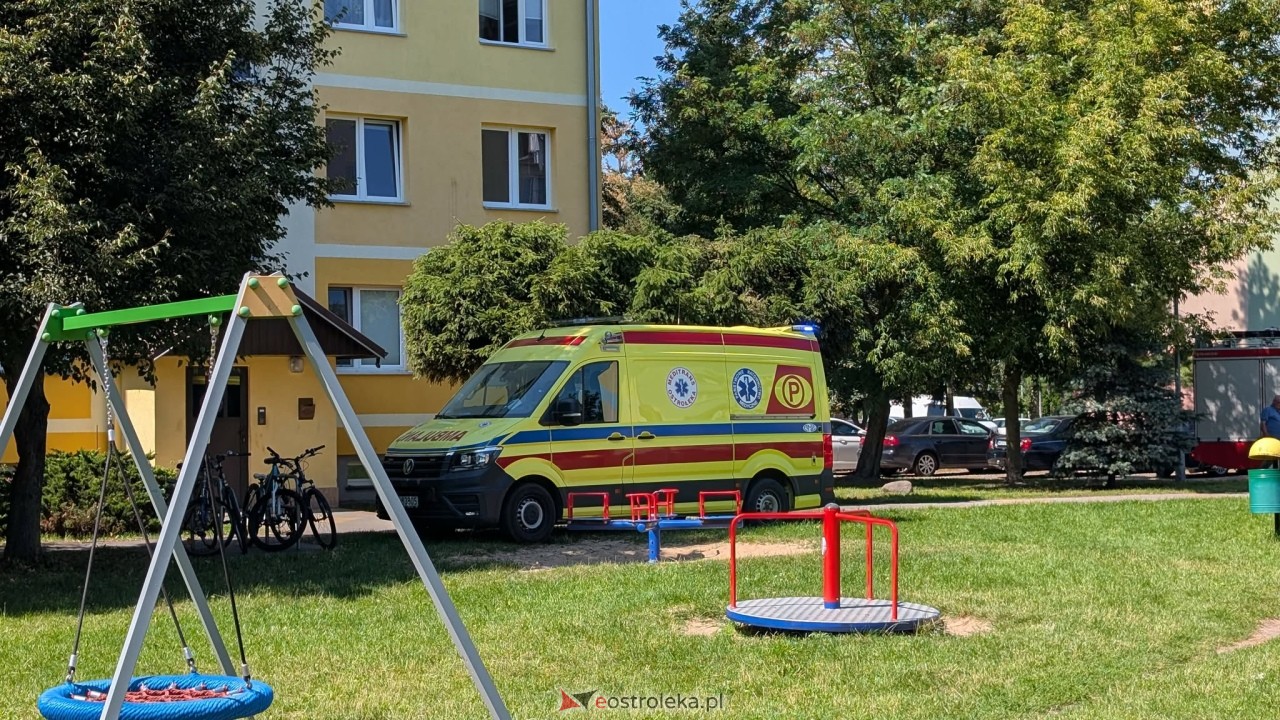 Interwencja służb ratunkowych przy ul. Kozłowskiego Lasa [30.07.2026] - zdjęcie #8 - eOstroleka.pl