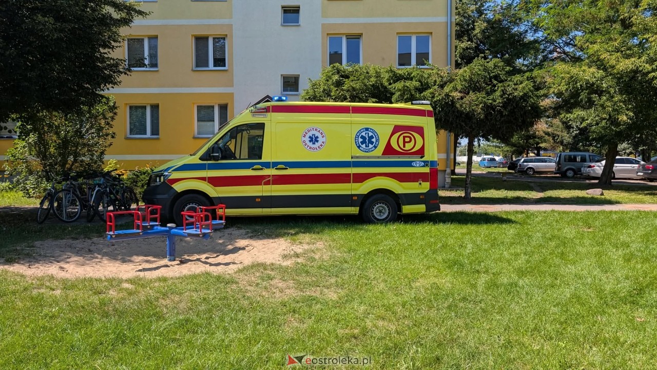 Interwencja służb ratunkowych przy ul. Kozłowskiego Lasa [30.07.2026] - zdjęcie #7 - eOstroleka.pl