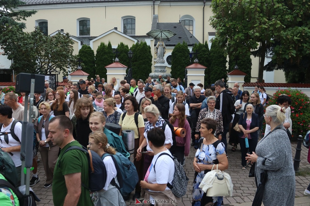 Pielgrzymka na Jasną Górę [1.08.2026] - zdjęcie #129 - eOstroleka.pl