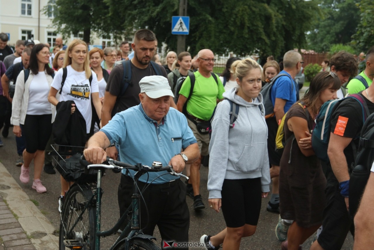 Pielgrzymka na Jasną Górę [1.08.2026] - zdjęcie #82 - eOstroleka.pl