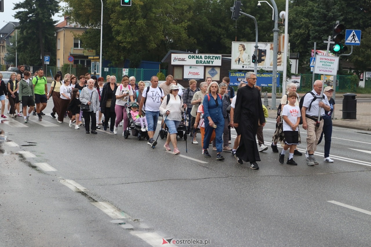 Pielgrzymka na Jasną Górę [1.08.2026] - zdjęcie #40 - eOstroleka.pl