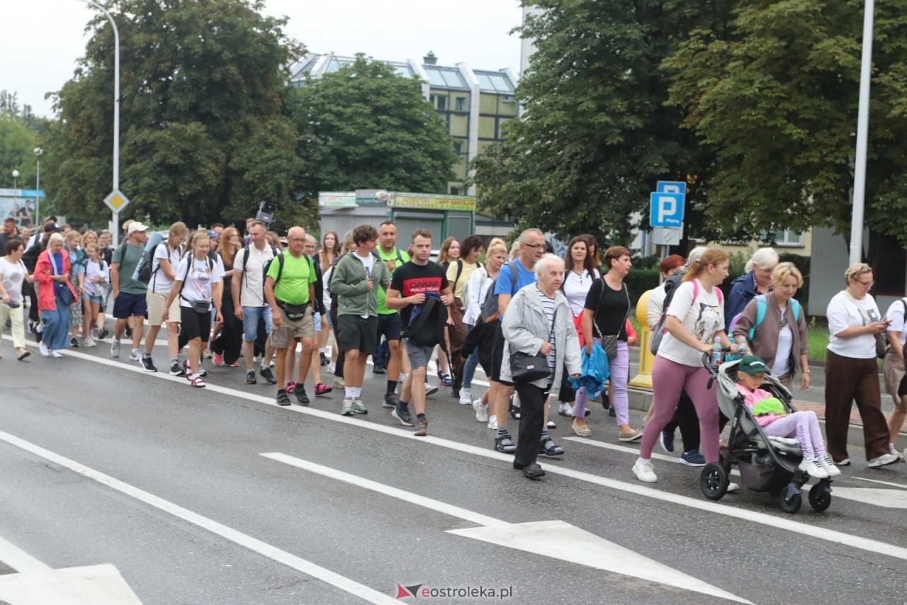Pielgrzymka na Jasną Górę [1.08.2026] - zdjęcie #31 - eOstroleka.pl