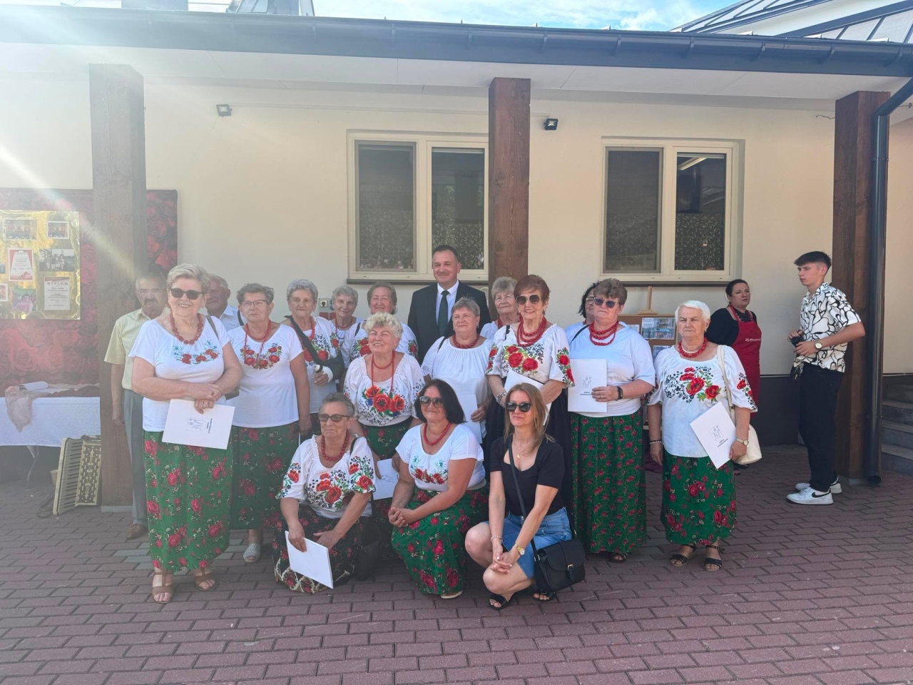 Jubileusz 20-lecia istnienia Klubu Seniora Pogodny zmierzch w Baranowie [02.08.2026] - zdjęcie #36 - eOstroleka.pl