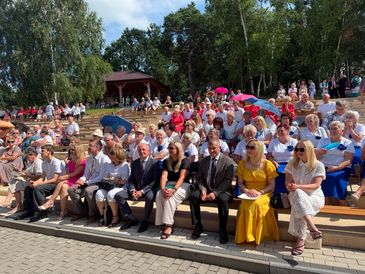 Jubileusz 20-lecia istnienia Klubu Seniora Pogodny zmierzch w Baranowie [02.08.2026] - zdjęcie #34 - eOstroleka.pl