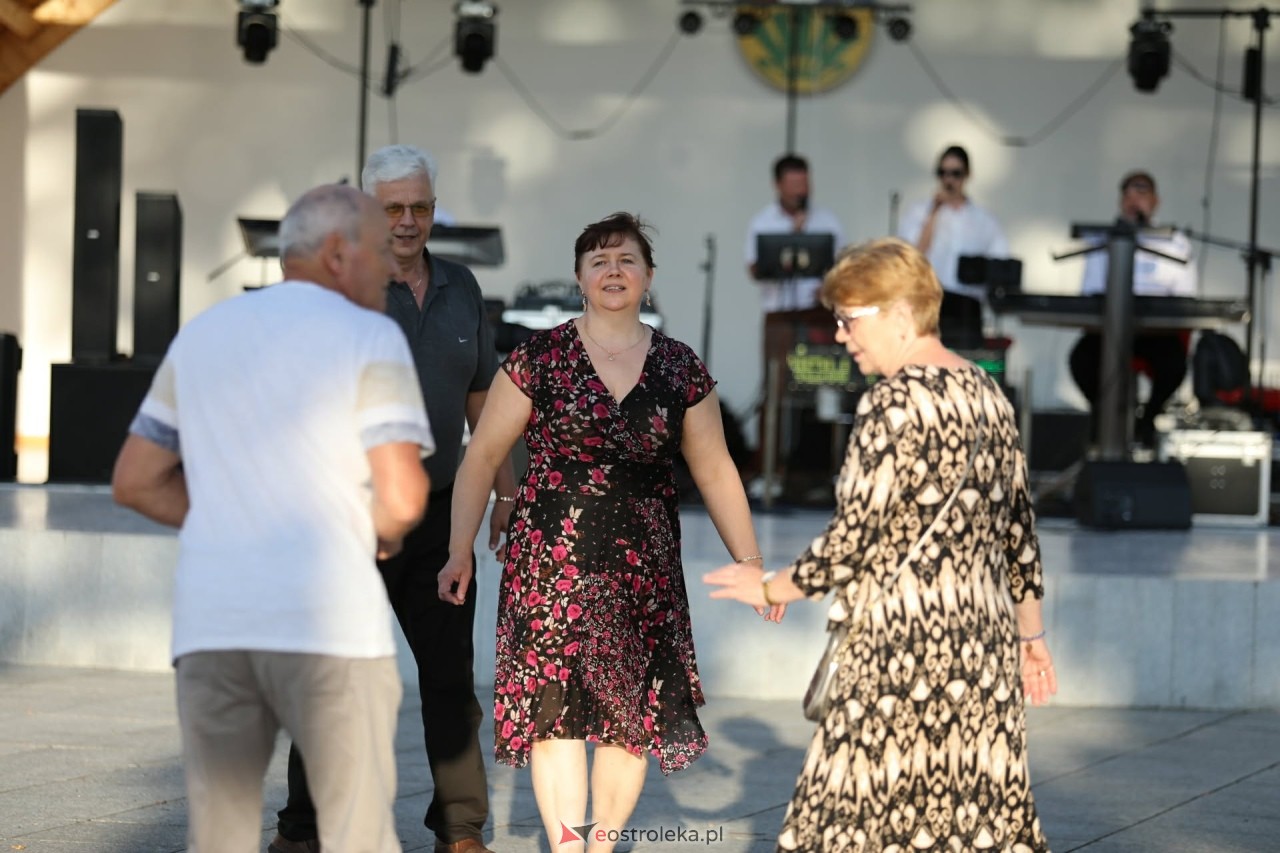 Potańcówka w Troszynie [2.08.2026] - zdjęcie #7 - eOstroleka.pl