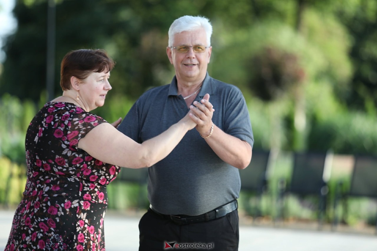 Potańcówka w Troszynie [2.08.2026] - zdjęcie #3 - eOstroleka.pl