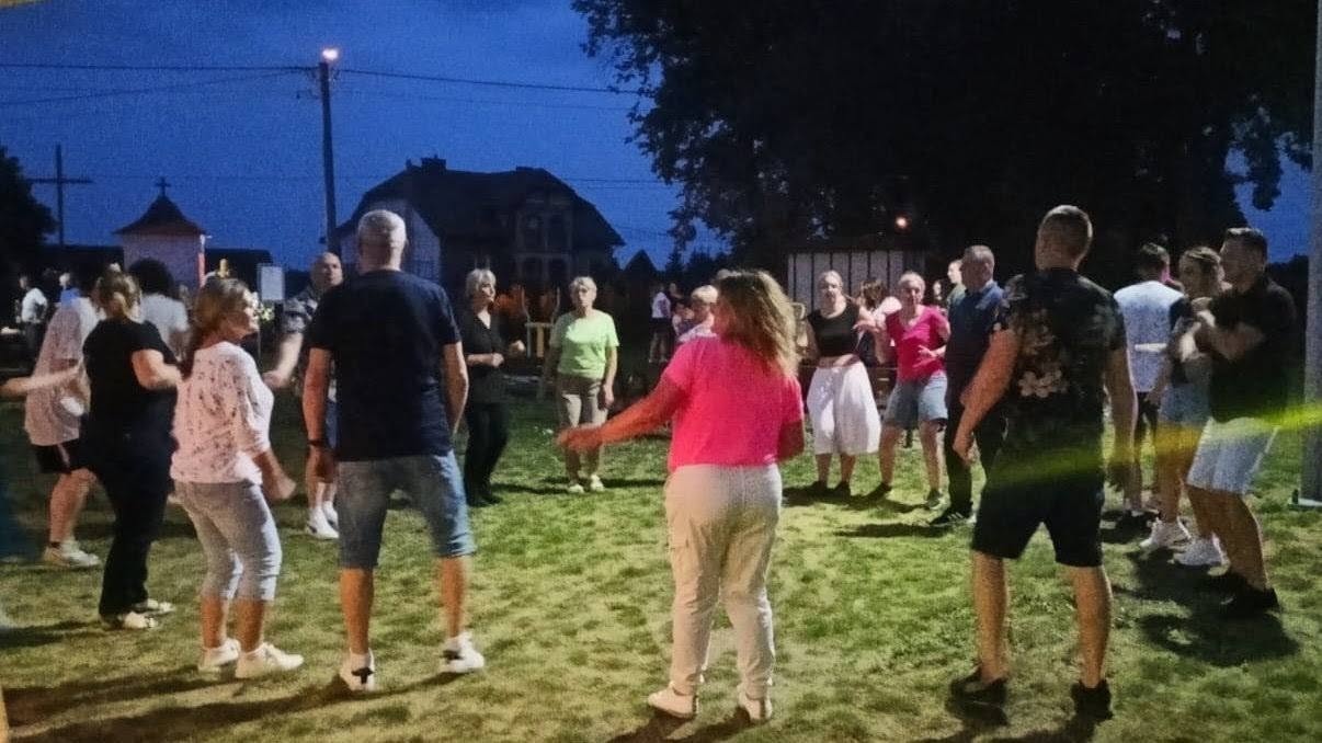 Potańcówka w Brzozówce [01.08.2026] - zdjęcie #17 - eOstroleka.pl