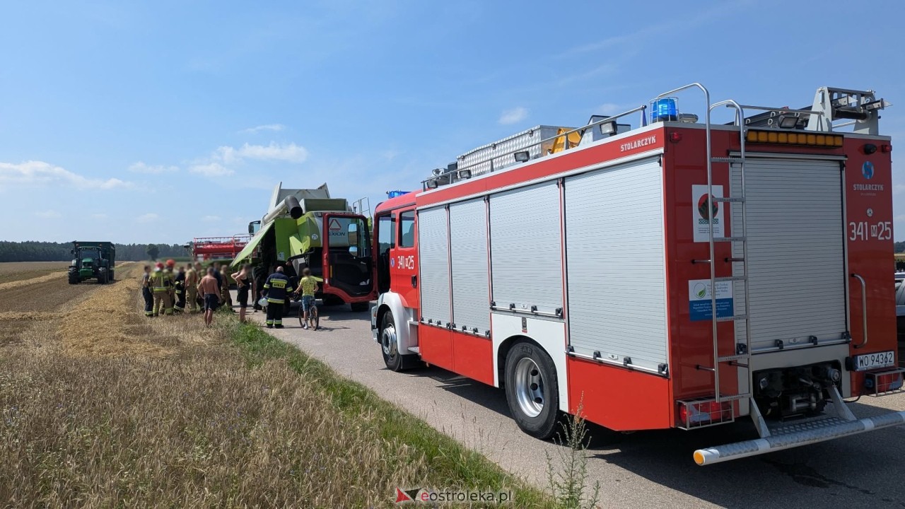 Pożar kombajnu w Borawem [04.08.2026] - zdjęcie #2 - eOstroleka.pl