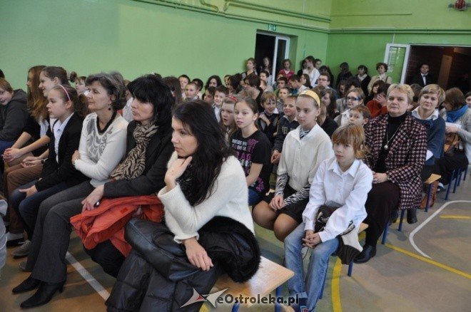 Święto Patrona w Zespole Szkół nr 3 w Ostrołęce [19.XII.2011] - zdjęcie #70 - eOstroleka.pl