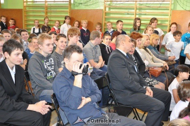 Święto Patrona w Zespole Szkół nr 3 w Ostrołęce [19.XII.2011] - zdjęcie #63 - eOstroleka.pl