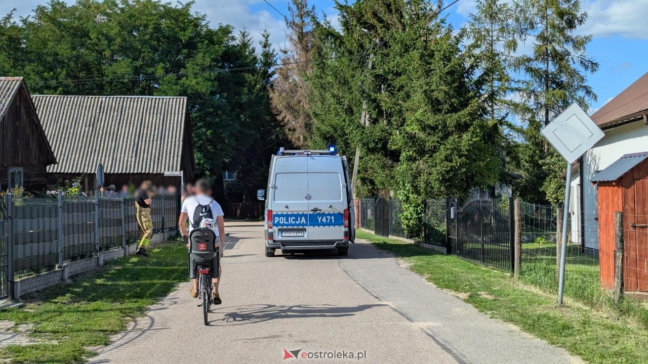 Wypadek z udziałem motocyklisty i auta osobowego w Grabowie [08.08.2026] - zdjęcie #4 - eOstroleka.pl