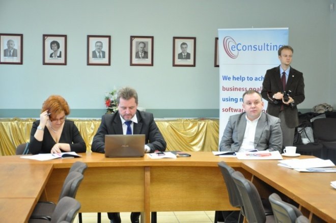 Urząd Miasta: Konferencja Biznes bez granic [19.XII.2011] - zdjęcie #1 - eOstroleka.pl