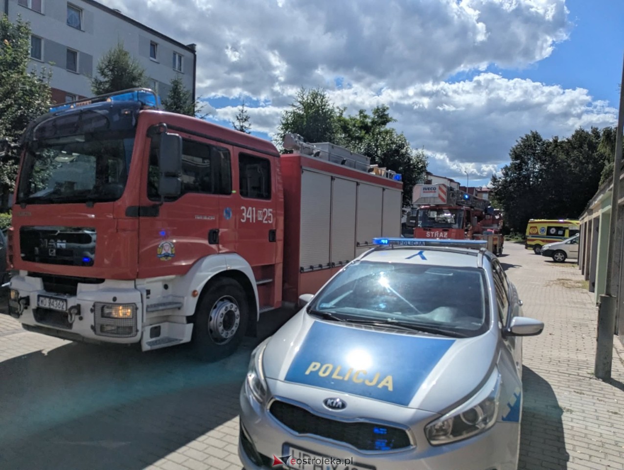 Akcja gaśnicza przy Goworowskiej w Ostrołęce [12.08.2026] - zdjęcie #24 - eOstroleka.pl