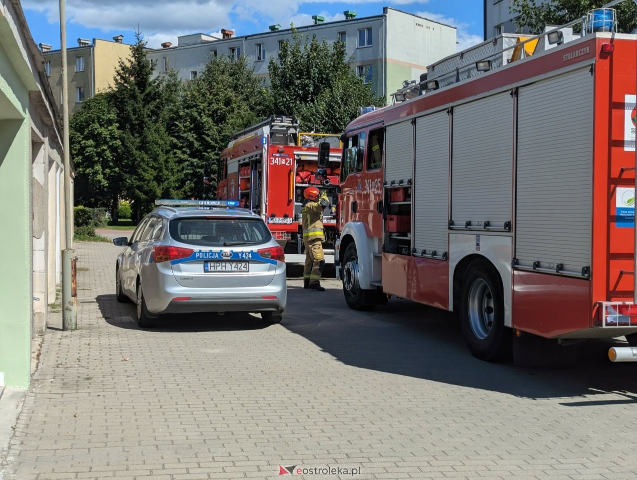 Akcja gaśnicza przy Goworowskiej w Ostrołęce [12.08.2026] - zdjęcie #13 - eOstroleka.pl
