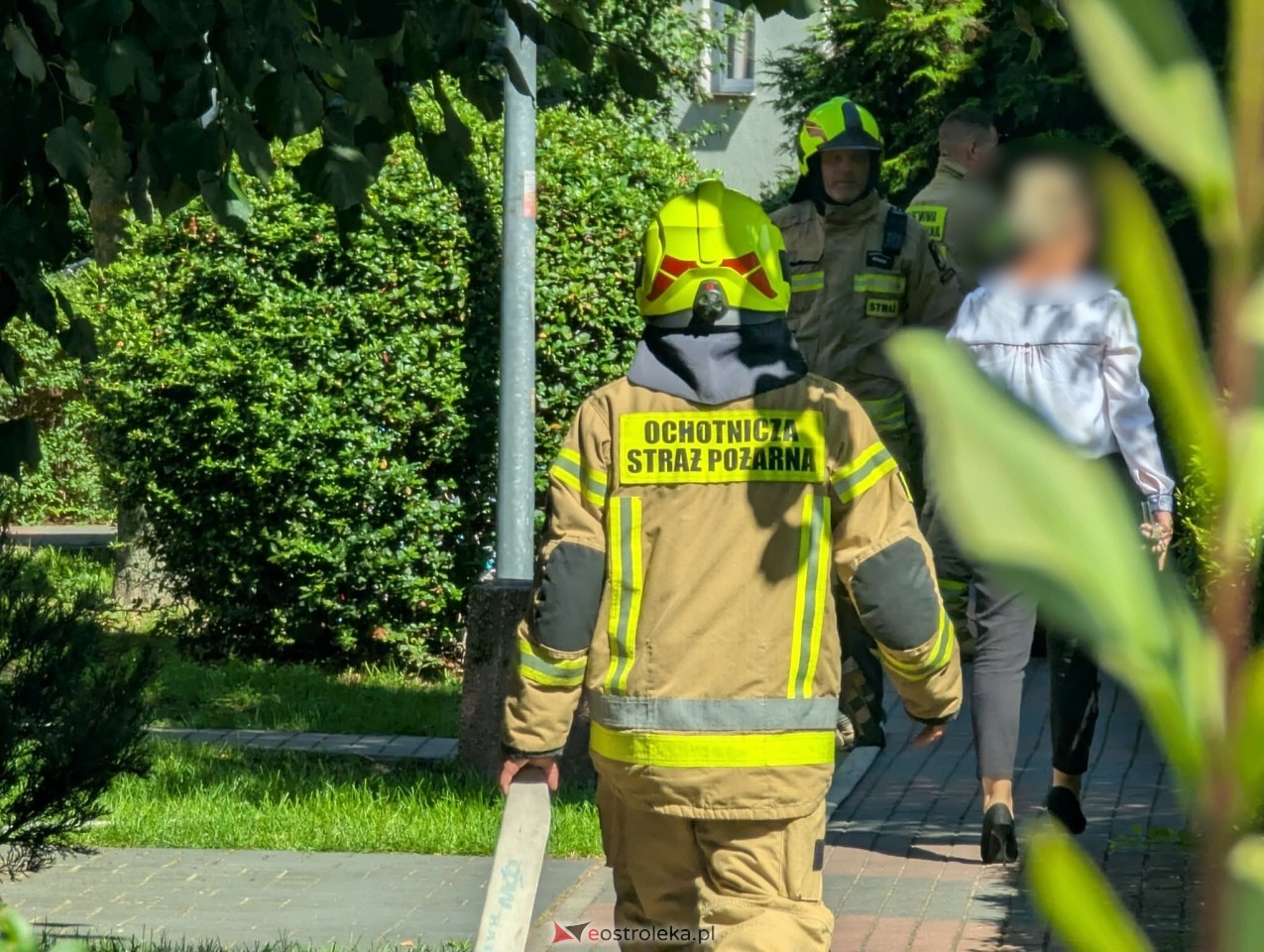 Akcja gaśnicza przy Goworowskiej w Ostrołęce [12.08.2026] - zdjęcie #7 - eOstroleka.pl