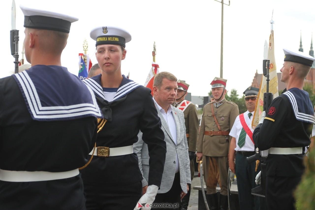 Uroczystości patriotyczne w hołdzie marynarzom i ułanom w Rzekuniu [16.08.2026] - zdjęcie #9 - eOstroleka.pl