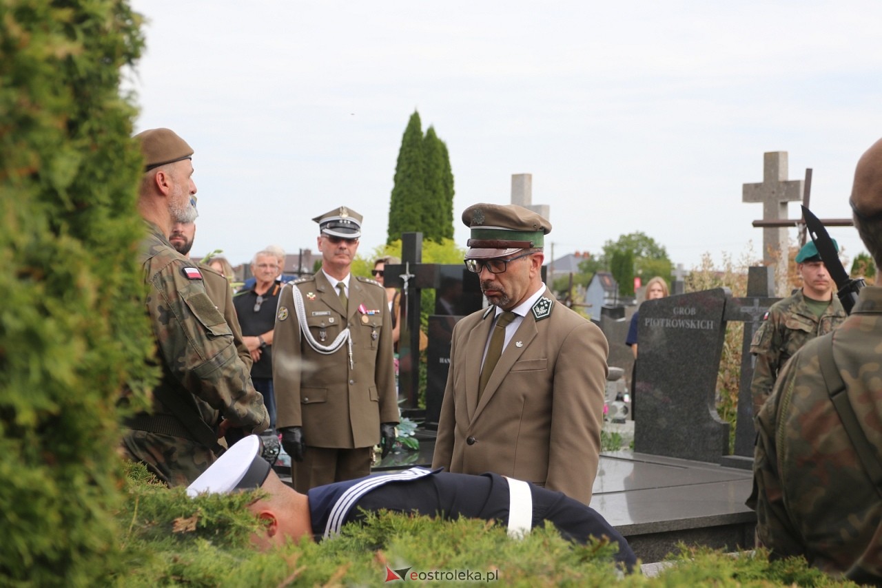 Uroczystości patriotyczne w hołdzie marynarzom i ułanom w Rzekuniu [16.08.2026] - zdjęcie #6 - eOstroleka.pl