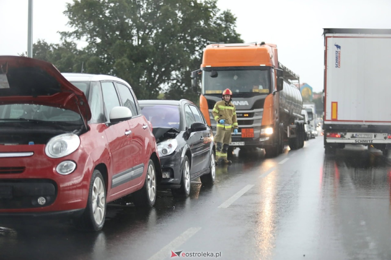 Wypadek na moście w Ostrołęce [18.08.2026] - zdjęcie #6 - eOstroleka.pl