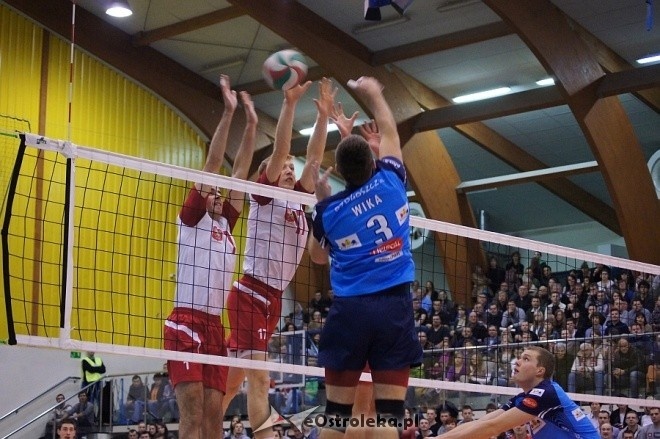 Pekpol Ostrołęka - Delecta Bydgoszcz [21.12.2011] - zdjęcie #15 - eOstroleka.pl