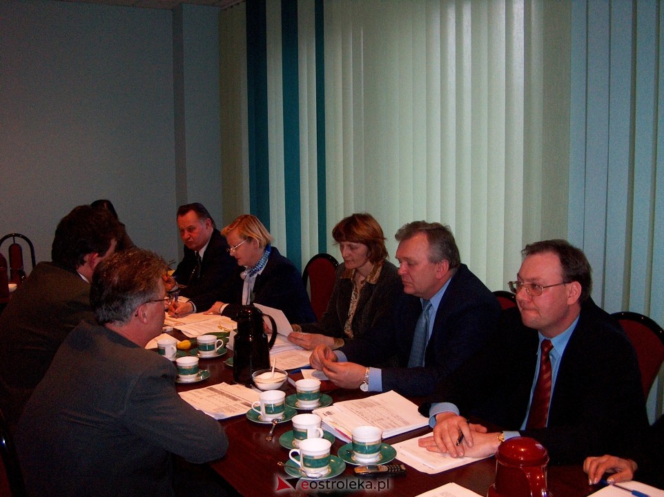 Komisje rady miejskiej w Ostrołęce w 2004 roku - zdjęcie #19 - eOstroleka.pl