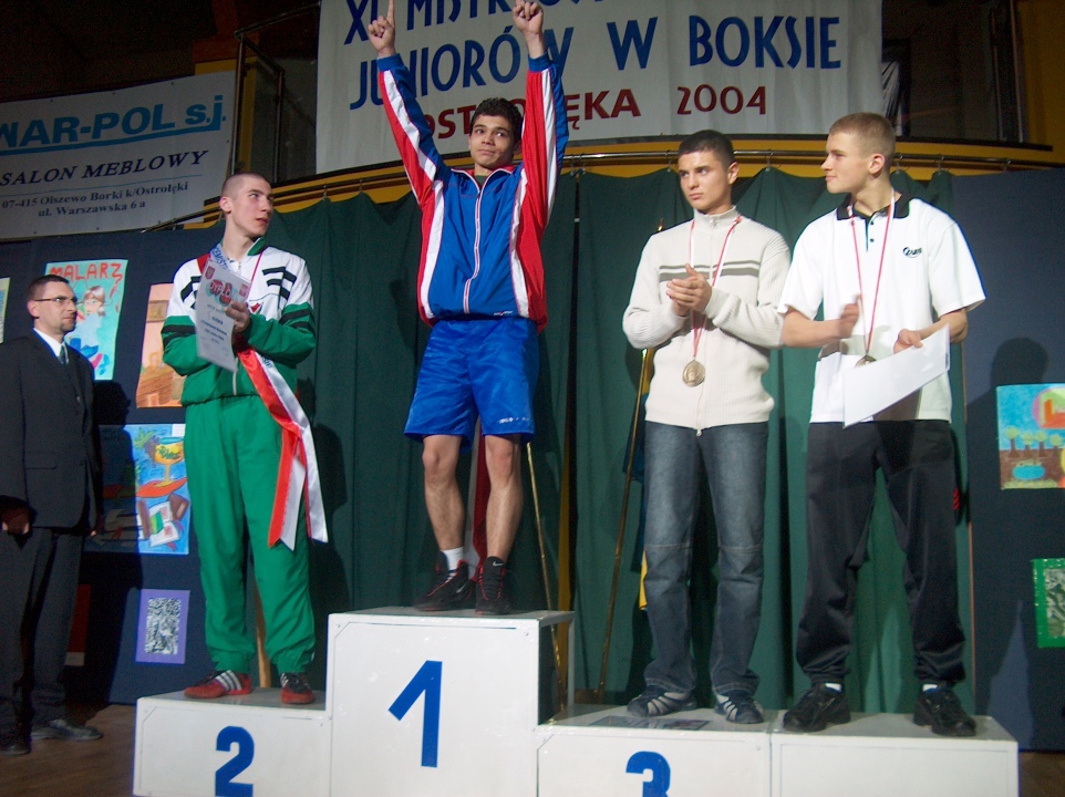 Mistrzostwa Polski juniorów w boksie 2004 Ostrołęka - zdjęcie #16 - eOstroleka.pl