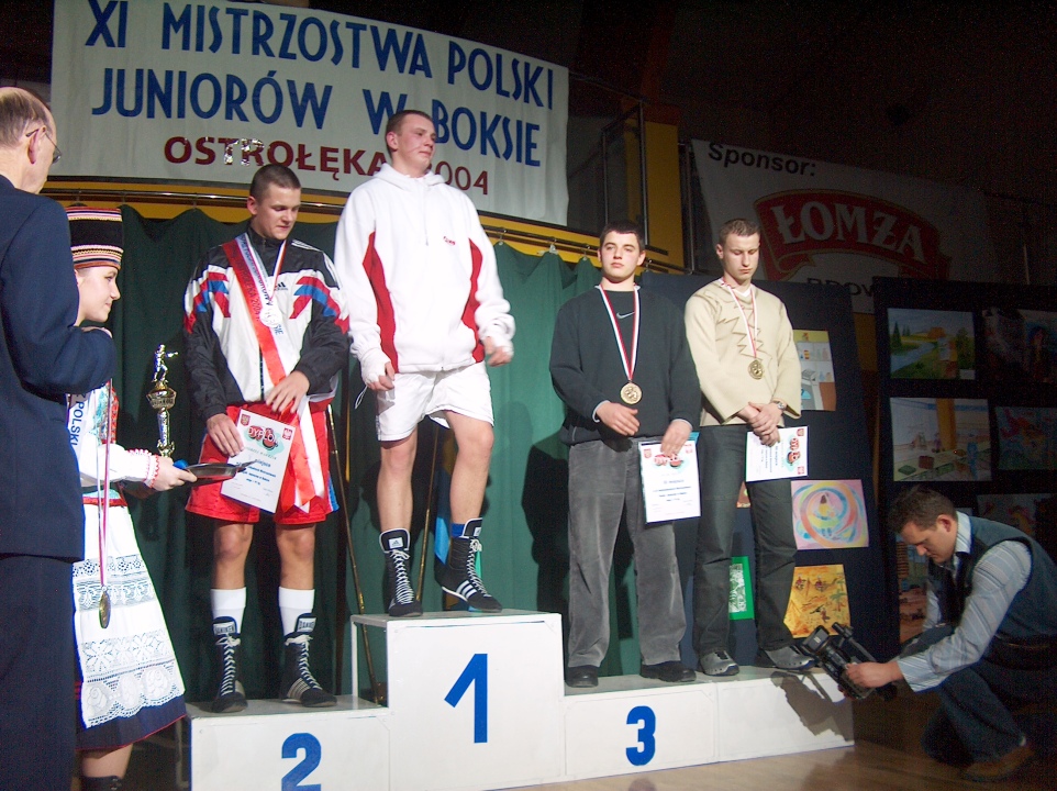 Mistrzostwa Polski juniorów w boksie 2004 Ostrołęka - zdjęcie #7 - eOstroleka.pl