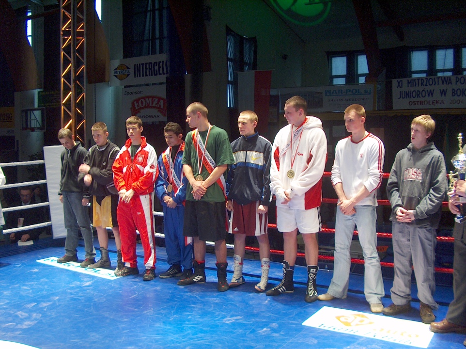 Mistrzostwa Polski juniorów w boksie 2004 Ostrołęka - zdjęcie #5 - eOstroleka.pl