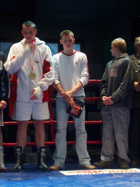 Mistrzostwa Polski juniorów w boksie 2004 Ostrołęka - zdjęcie #3 - eOstroleka.pl