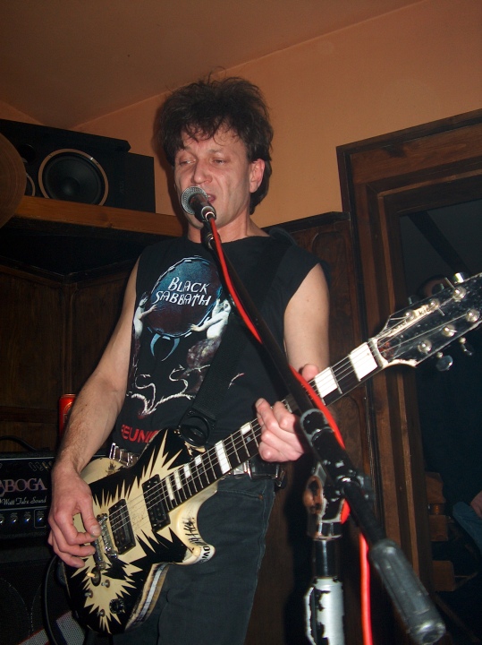 Koncert KSU w Pubie u Gibona 2004 rok Ostrołęka - zdjęcie #22 - eOstroleka.pl