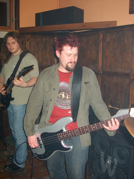 Koncert KSU w Pubie u Gibona 2004 rok Ostrołęka - zdjęcie #20 - eOstroleka.pl